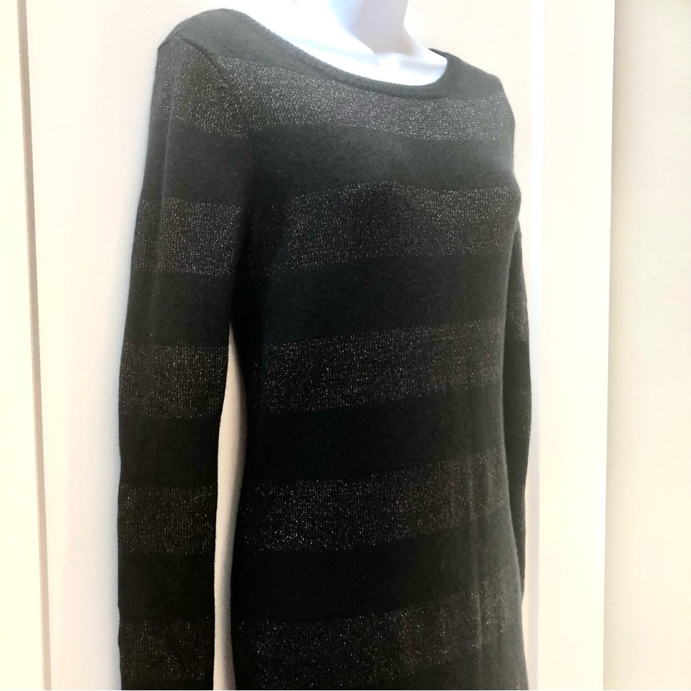 Vineyard Vines metallic‎ silver and black striped wool sweater dress size xs - Picture 5 of 8